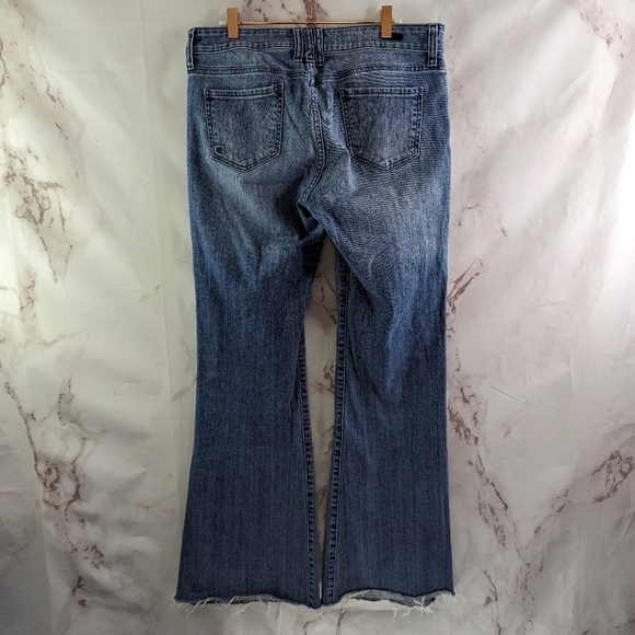 Kut From The Kloth Jean Womens 10 X 31 Bootcut Flare Distressed Frayed Hem - Picture 6 of 12